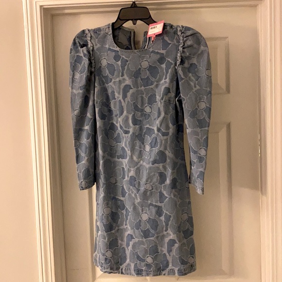 kate spade Dresses & Skirts - Brand New w/tag Kate Spade patterned denim mini dress!!! Cute date night dress!